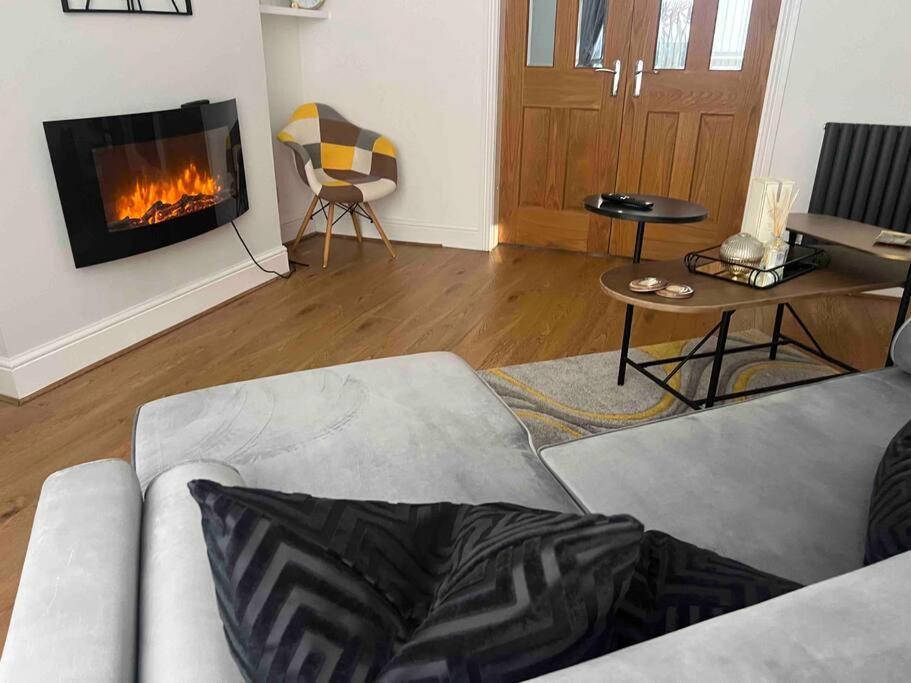 Holiday home Anfield Sleeps 5 Close To Lfc Free Parking *